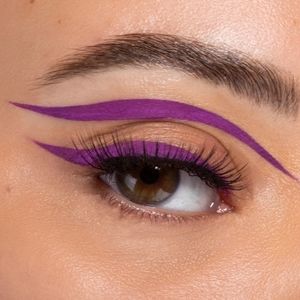 Lime crime vivid purple wisteria liquid eyeliner